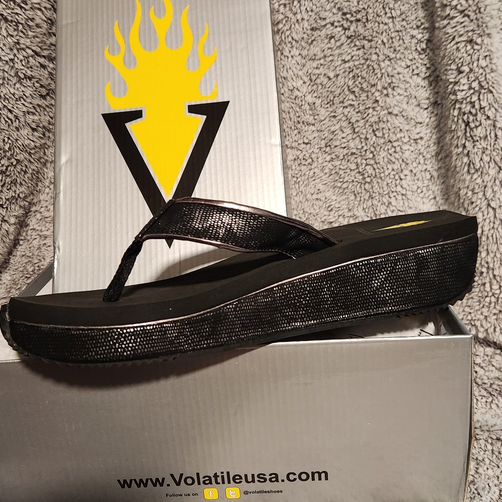 Volatile Black Women's Platform Sandals